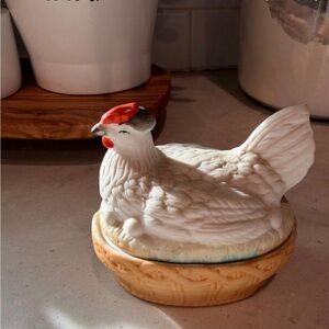 White and Red Ceramic Hen on nest
